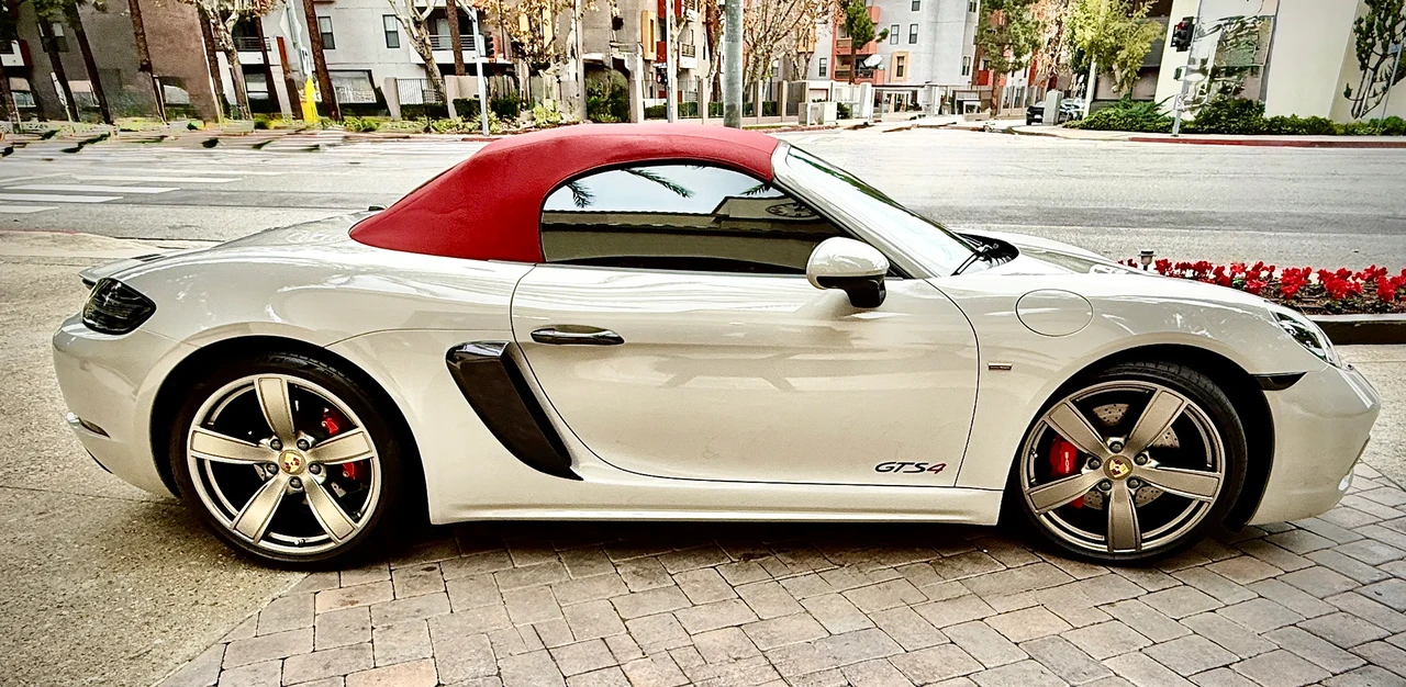 2021 Porsche 718 Boxster GTS 4.0 - Image 10 of 31