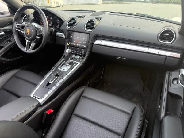 2021 Porsche 718 Boxster - Image 11 of 12