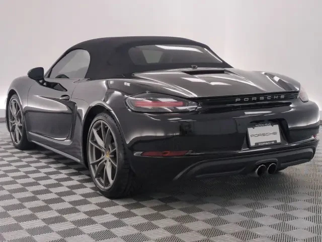 2021 Porsche 718 Boxster - Image 3 of 4