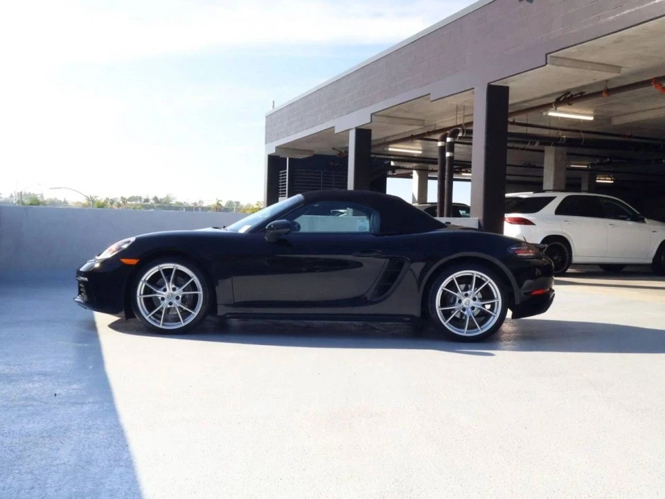 2021 Porsche 718 Boxster - Image 2 of 5