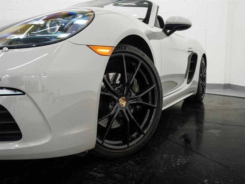 2021 Porsche 718 Boxster - Image 15 of 15