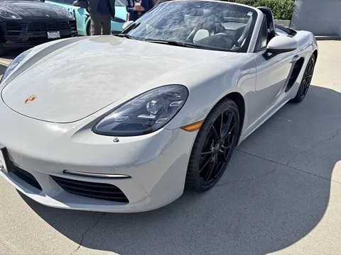2021 Porsche 718 Boxster