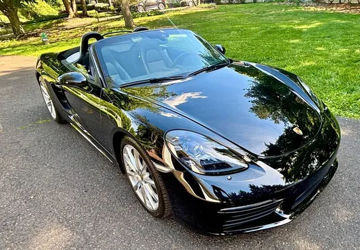 2021 Porsche 718 Boxster Roadster 2D