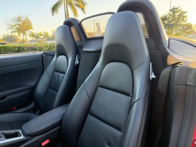2021 Porsche 718 Boxster - Image 18 of 21