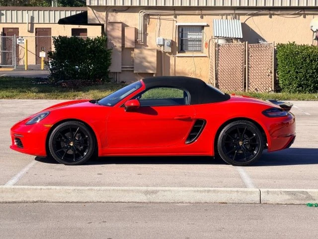 2021 Porsche 718 Boxster - Image 4 of 21