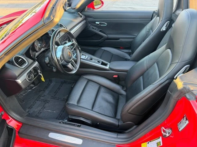 2021 Porsche 718 Boxster - Image 10 of 21