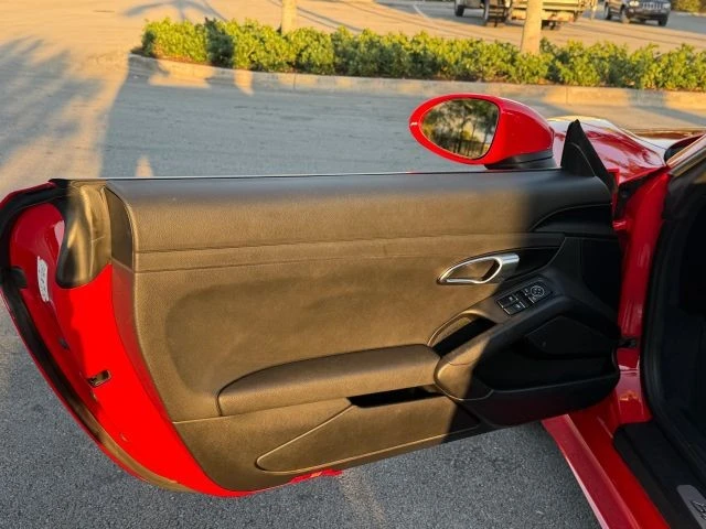 2021 Porsche 718 Boxster - Image 19 of 21