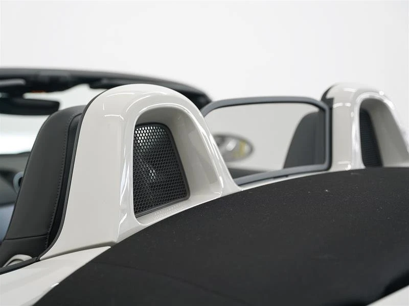 2021 Porsche 718 Boxster - Image 7 of 10
