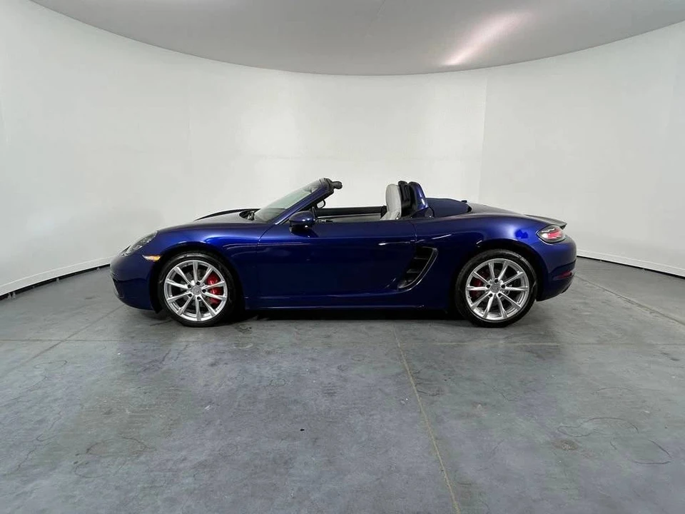 2021 Porsche 718 Boxster S - Image 2 of 5