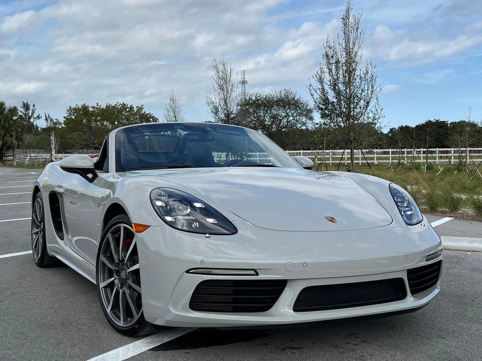 2021 Porsche 718 Boxster S - Image 18 of 31