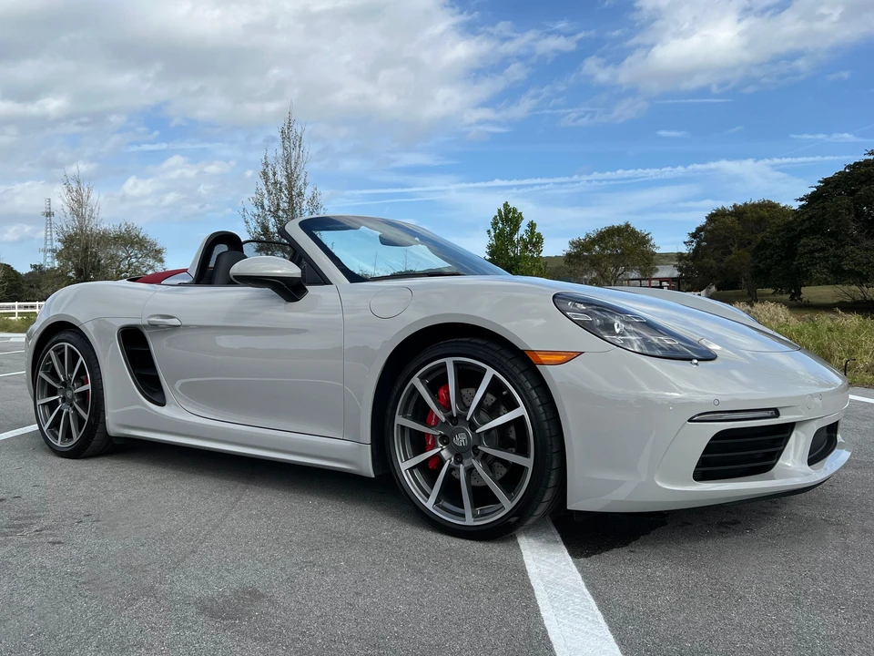 2021 Porsche 718 Boxster S - Image 15 of 31