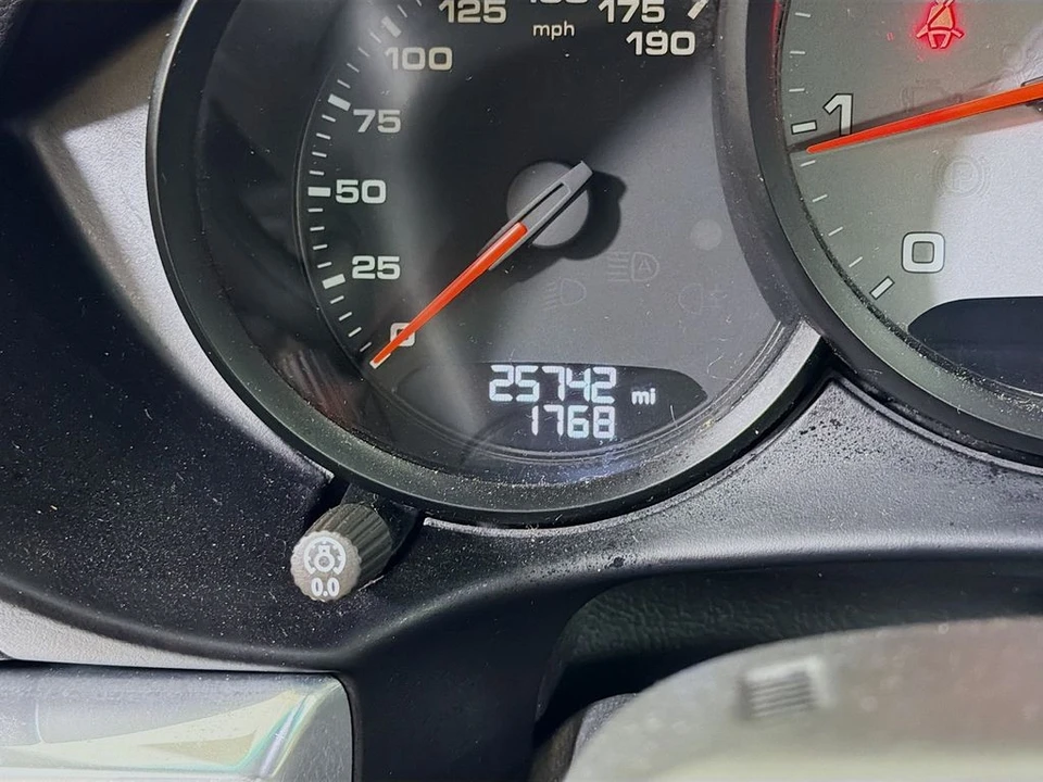 2021 Porsche 718 Boxster S - Image 14 of 21