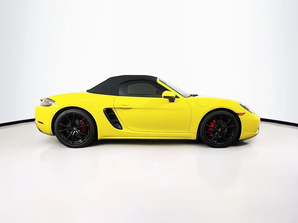 2021 Porsche 718 Boxster S - Image 8 of 21