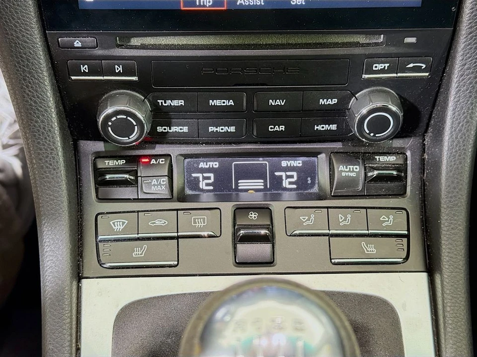 2021 Porsche 718 Boxster S - Image 19 of 21