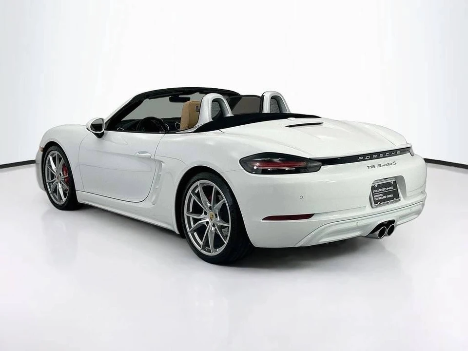 2021 Porsche 718 Boxster S - Image 3 of 4