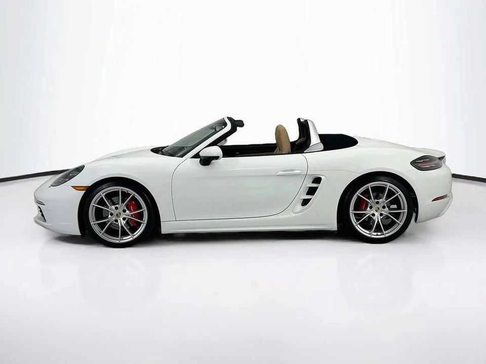 2021 Porsche 718 Boxster S - Image 2 of 4