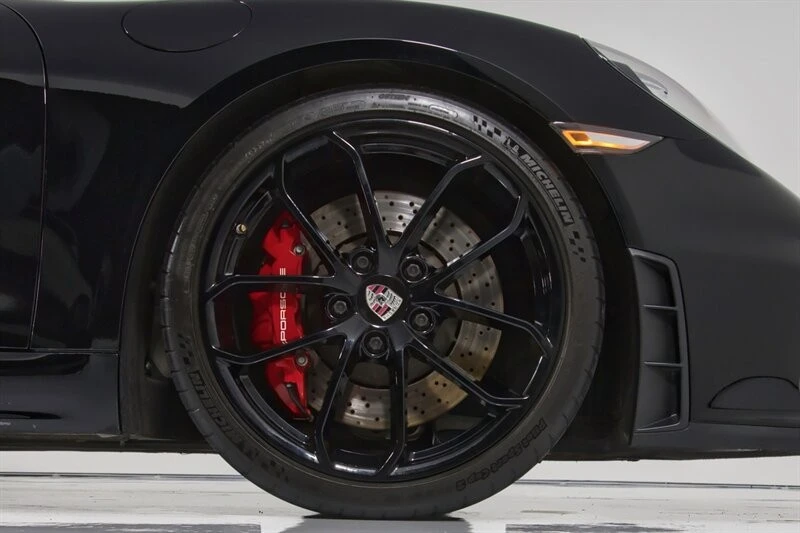 2021 Porsche 718 Boxster Spyder - Image 19 of 31