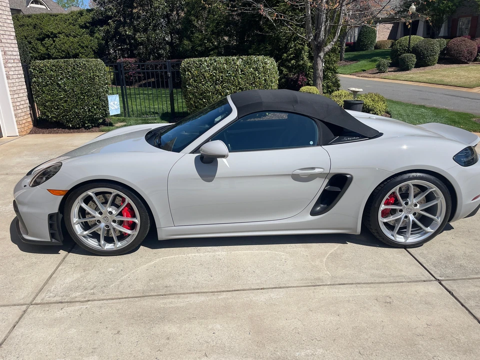 2021 Porsche 718 Boxster Spyder - Image 29 of 31
