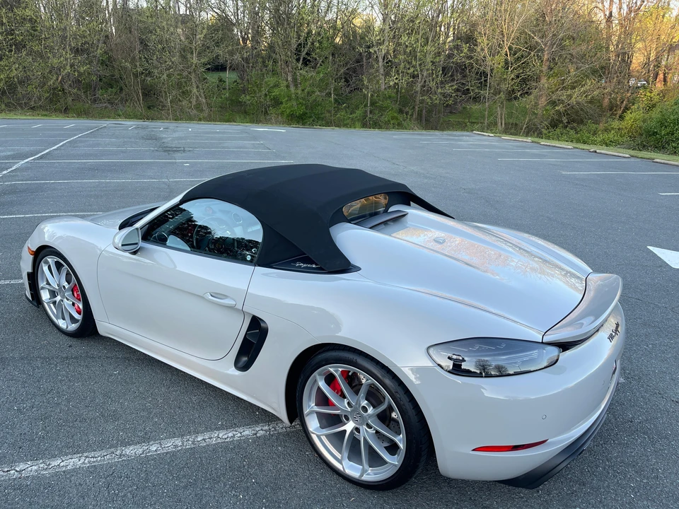 2021 Porsche 718 Boxster Spyder - Image 20 of 31