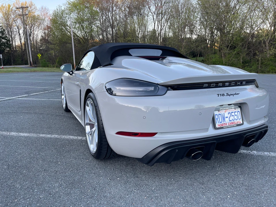 2021 Porsche 718 Boxster Spyder - Image 21 of 31