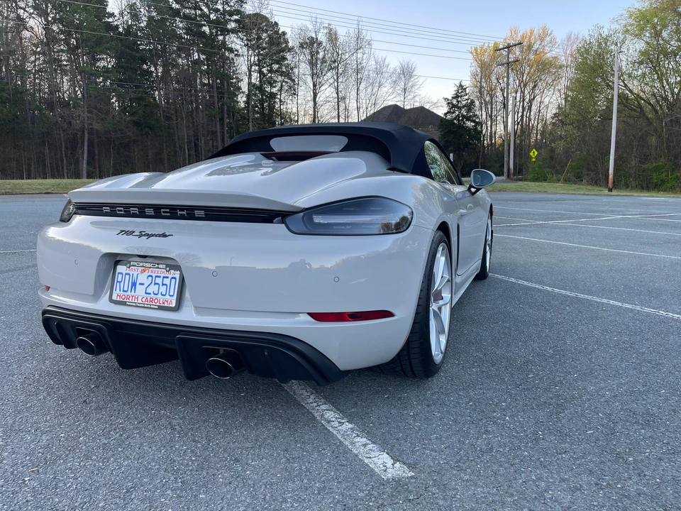 2021 Porsche 718 Boxster Spyder - Image 23 of 31