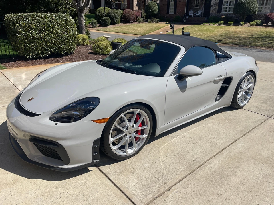 2021 Porsche 718 Boxster Spyder - Image 28 of 31