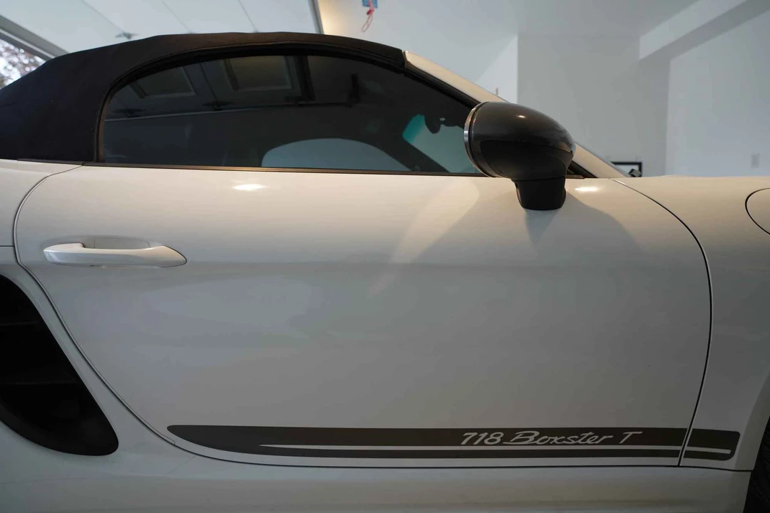 2021 Porsche 718 Boxster T - Image 17 of 20