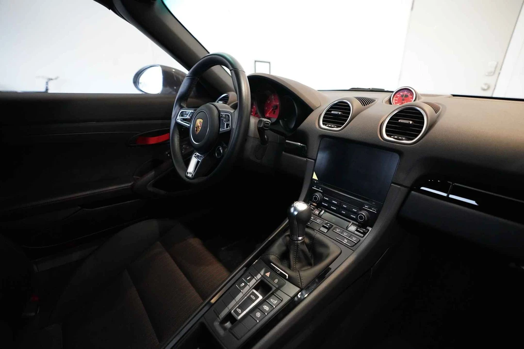 2021 Porsche 718 Boxster T - Image 4 of 20