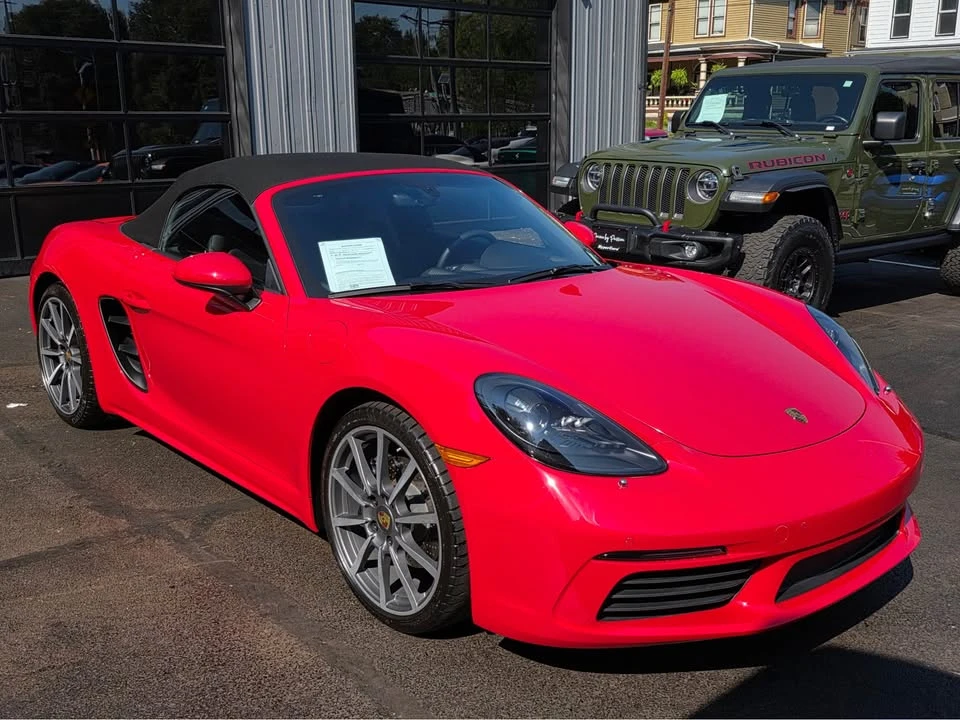 2021 Porsche 718 Boxster T - Image 2 of 18