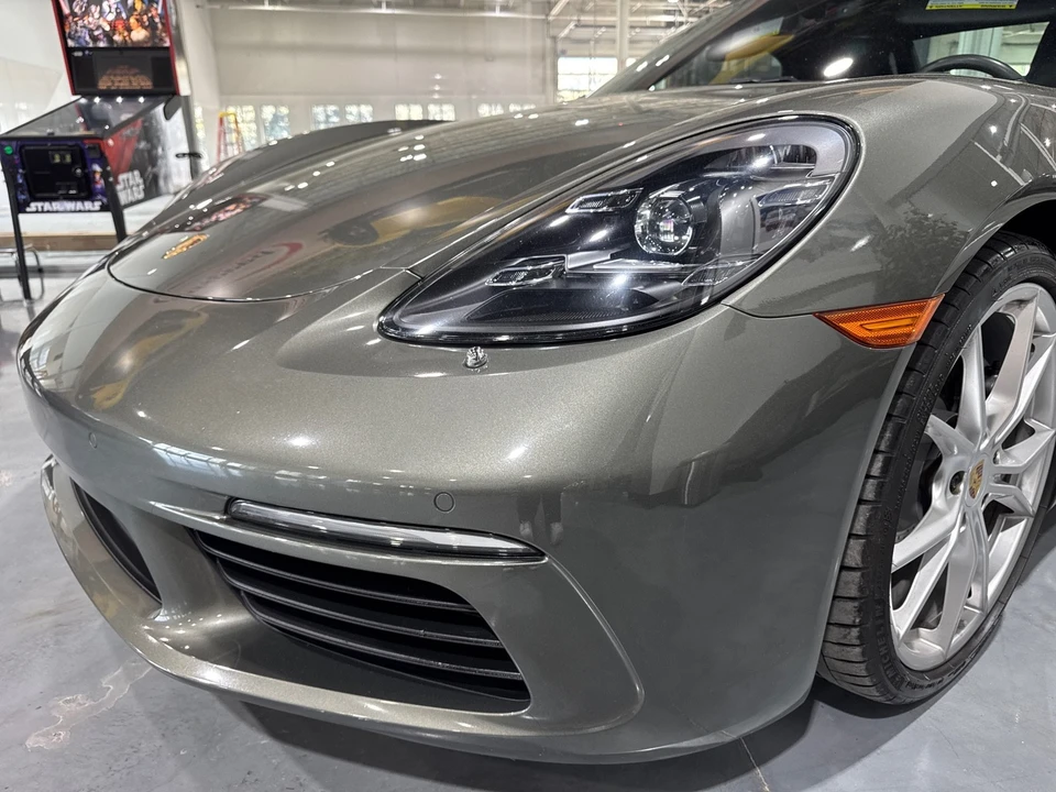 2021 Porsche 718 Boxster - Image 18 of 21