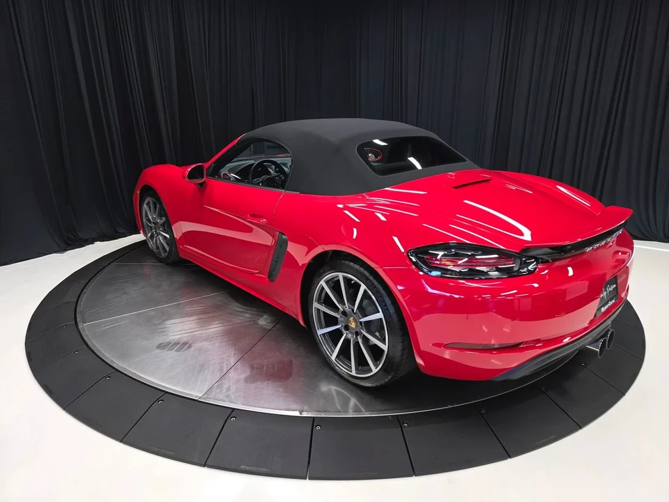 2021 Porsche 718 Boxster T - Image 11 of 31