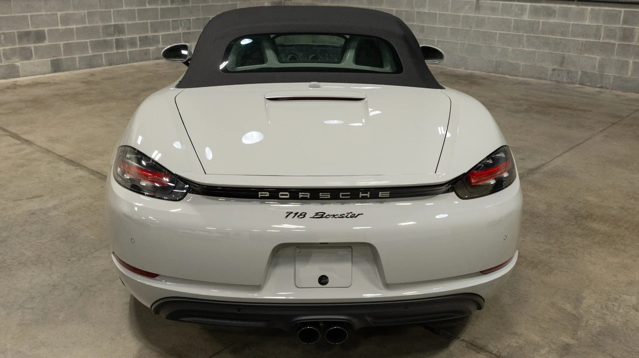 2021 Porsche 718 Boxster - Image 12 of 31