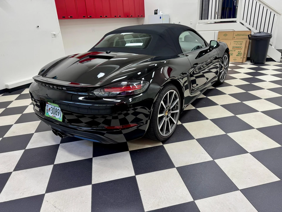 2021 Porsche 718 Boxster - Image 11 of 31