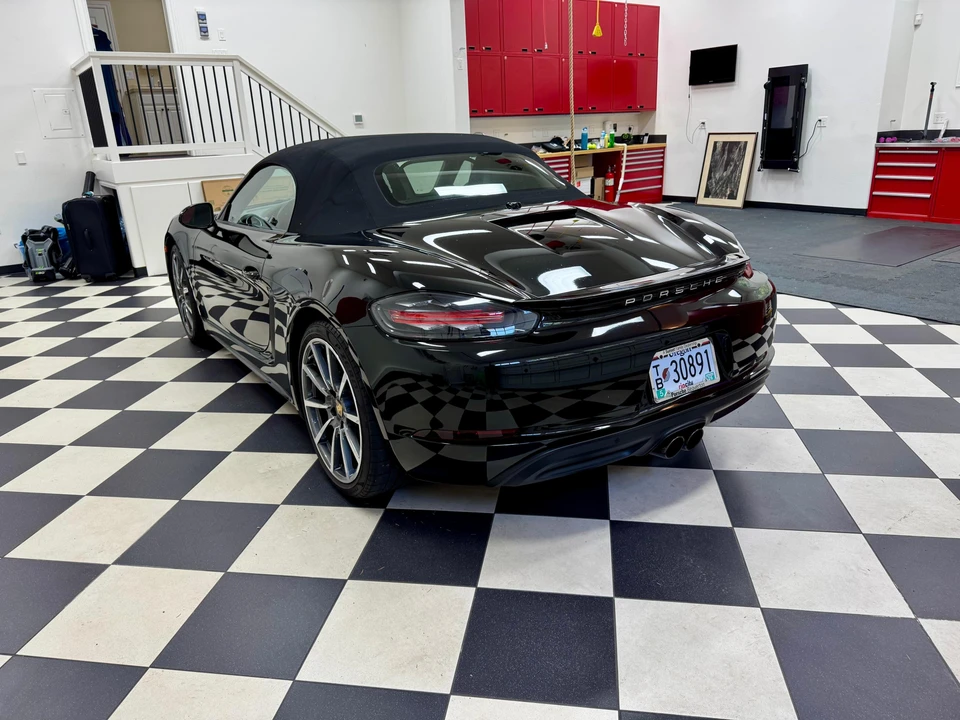 2021 Porsche 718 Boxster - Image 9 of 31
