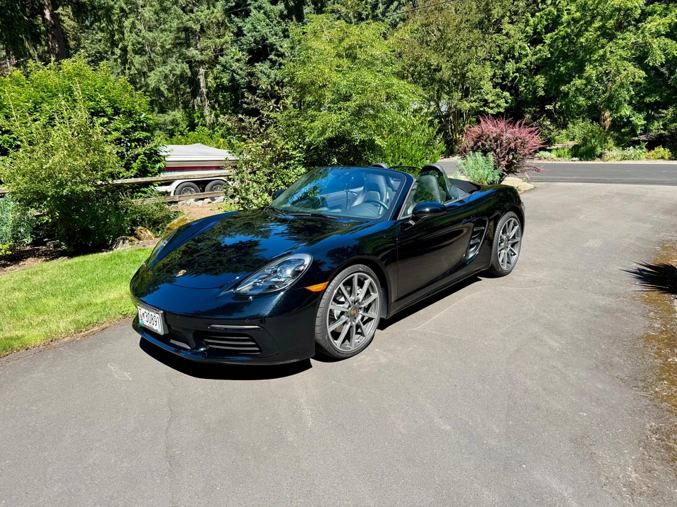 2021 Porsche 718 Boxster - Image 14 of 31