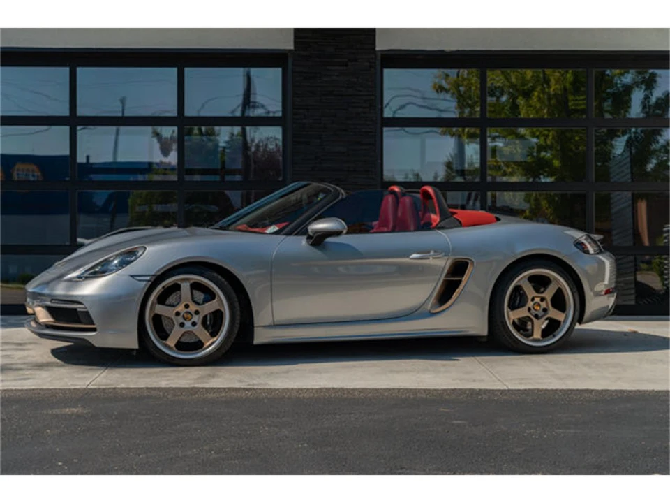 2021 Porsche 718 Boxster - Image 2 of 31