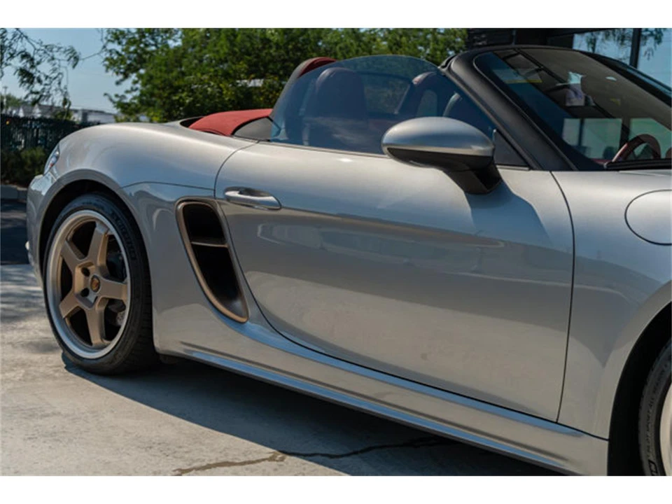 2021 Porsche 718 Boxster - Image 14 of 31