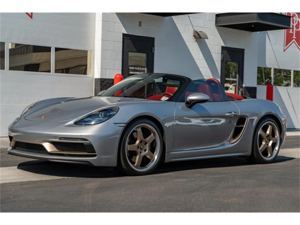 2021 Porsche 718 Boxster - Image 18 of 31