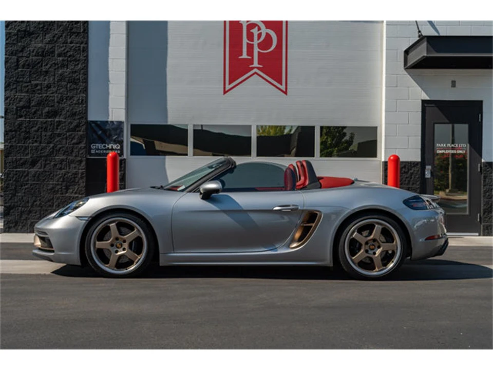 2021 Porsche 718 Boxster - Image 20 of 31