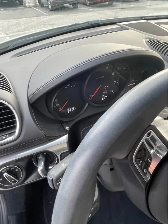 2021 Porsche 718 Boxster - Image 8 of 9