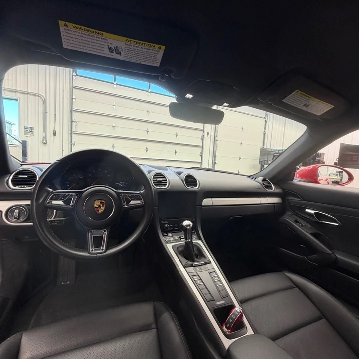 2021 Porsche 718 Cayman - Image 11 of 25