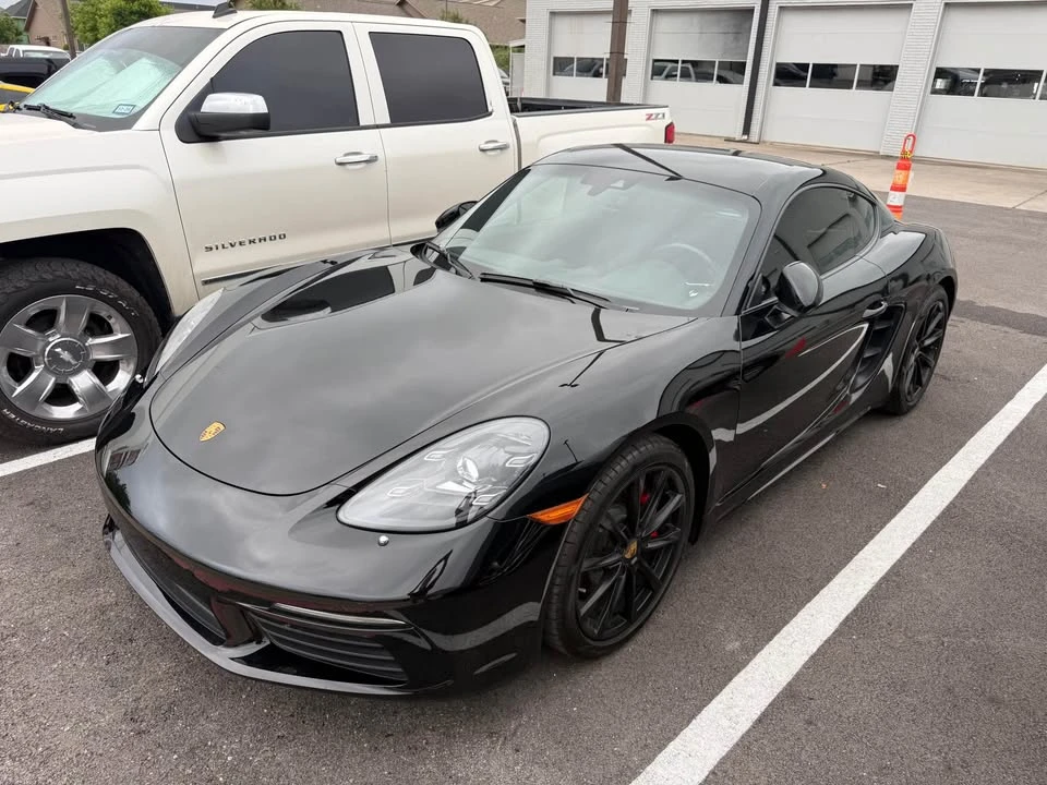 2021 Porsche 718 Cayman - Image 8 of 12
