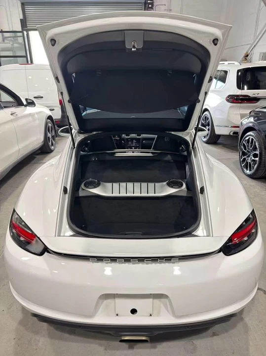 2021 Porsche 718 Cayman - Image 4 of 9