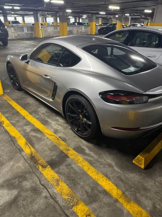 2021 Porsche 718 Cayman - Image 3 of 5