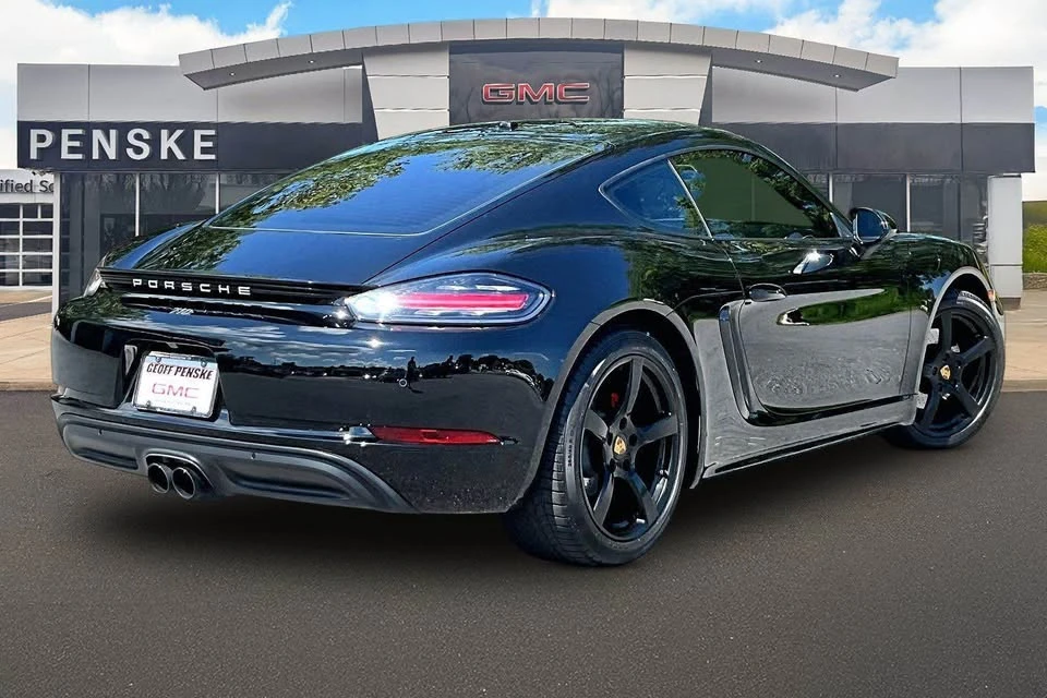 2021 Porsche 718 Cayman - Image 2 of 7