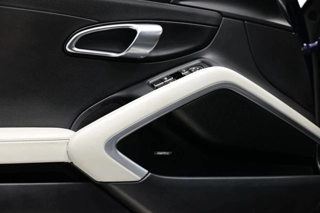 2021 Porsche 718 Cayman - Image 12 of 31