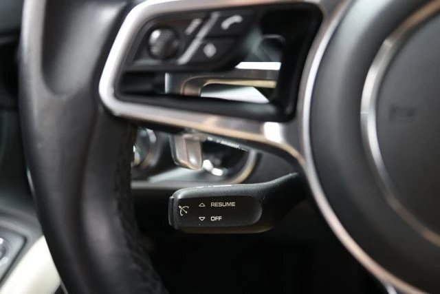 2021 Porsche 718 Cayman - Image 25 of 31