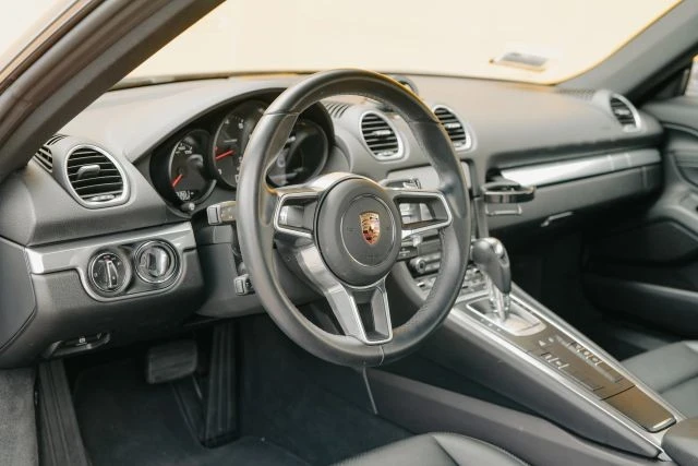2021 Porsche 718 Cayman - Image 11 of 31