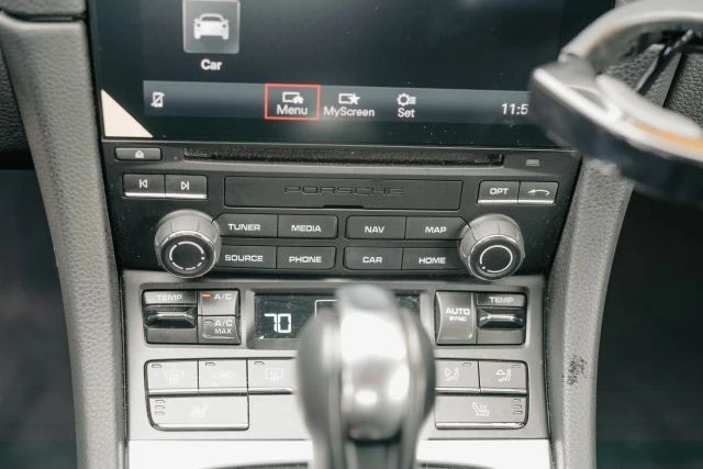 2021 Porsche 718 Cayman - Image 24 of 31