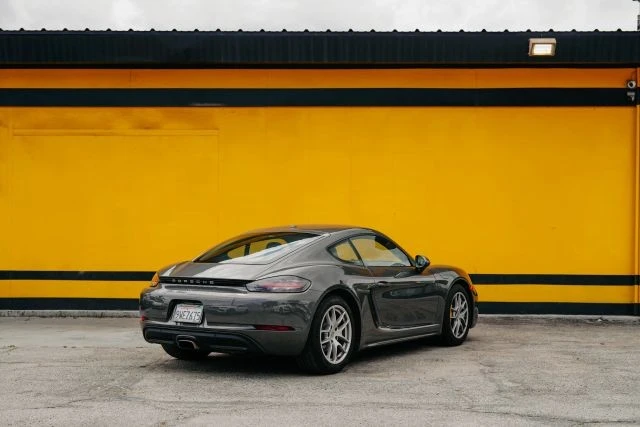 2021 Porsche 718 Cayman - Image 5 of 31